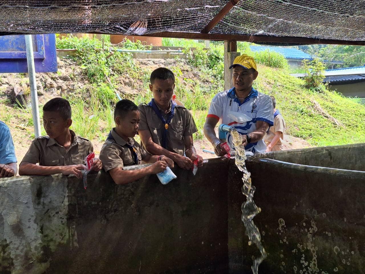 ลงพื้นที่ดำเนินงานโครงการส่งเสริมการดำเนินงานอันเนื่องมาจากพระราชดำริ ในเขตพื้นที่อำเภอสวนผึ้ง..คลิก