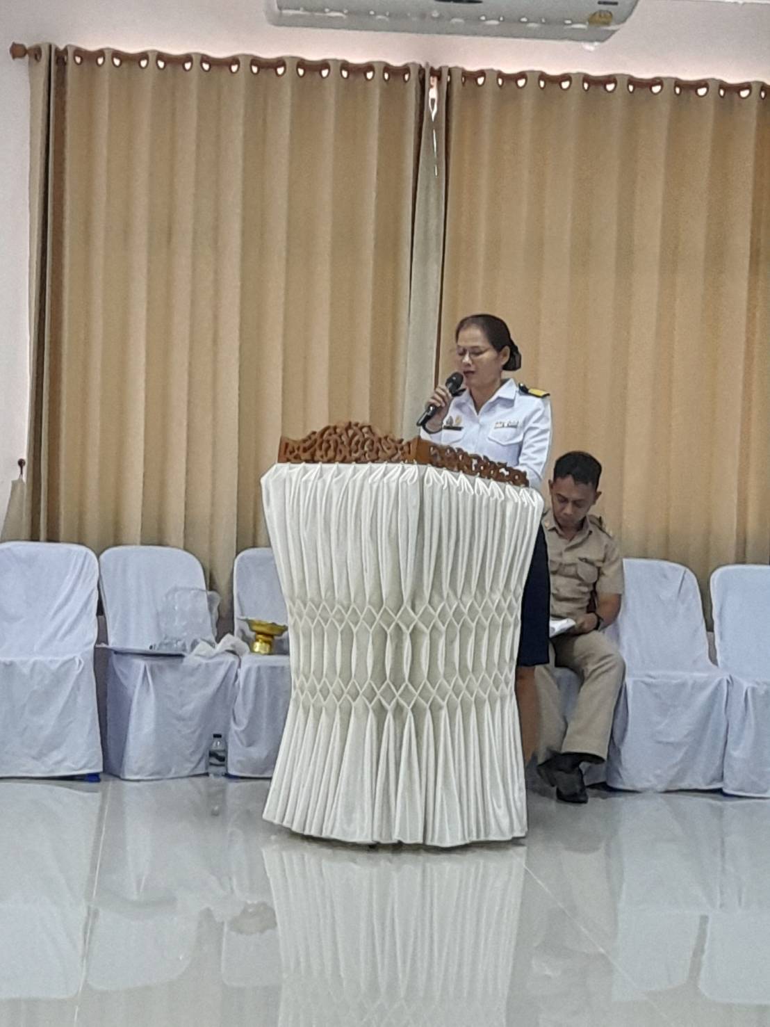 ประมงอำเภอป่าบอน รับผิดชอบอำเภอกงหรา ร่วมประชุมประจำเดือนกำนัน ผู้ใหญ่บ้าน ฯ โดยได้ประชาสัมพันธ์การช่วยเหลือเกษตรกร ผู้ประสบอุทกภัยด้านประมง และ ให้ผู้ประกอบกิจการห้องเย็นเก็บรักษาสัตว์น้ำ แจ้งการประกอบกิจการ พ.ศ. 2566..คลิก