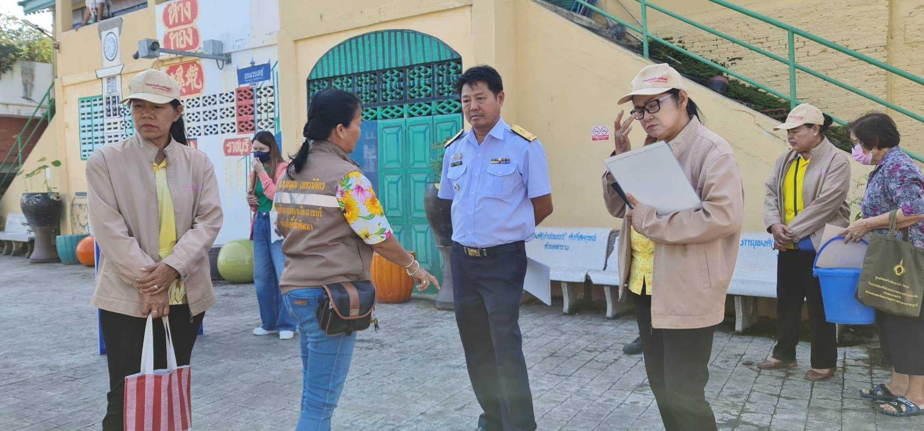ร่วมลงพื้นที่บริเวณตลาดเทศบาลเมืองราชบุรี เพื่อประชาสัมพันธ์ เรื่องการปล่อยพันธุ์สัตว์น้ำอย่างไรให้ถูกต้อง เพื่อทำความเข้าใจกับประชาชนบริเวณโดยรอบ..คลิก