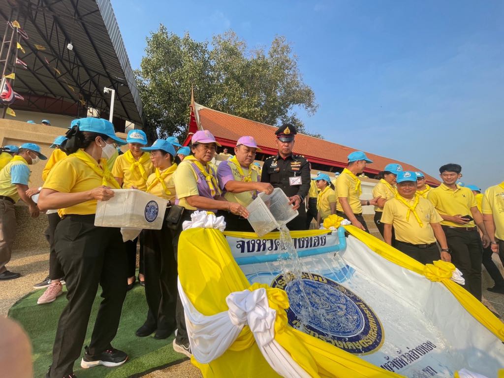 ปล่อยพันธุ์ปลา จำนวน 50,099 ตัว ณ แม่น้ำเจ้าพระยา หน้าวัดไชโยวรวิหาร ในกิจกรรมจิตอาสา..คลิก