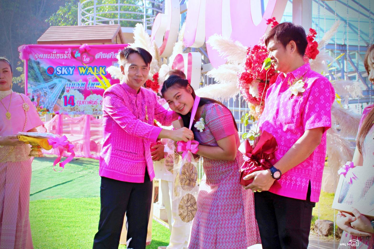 นายวิทยา ประเสริฐสังข์ ประมงอำเภอโนนสัง ร่วมกิจกรรม 