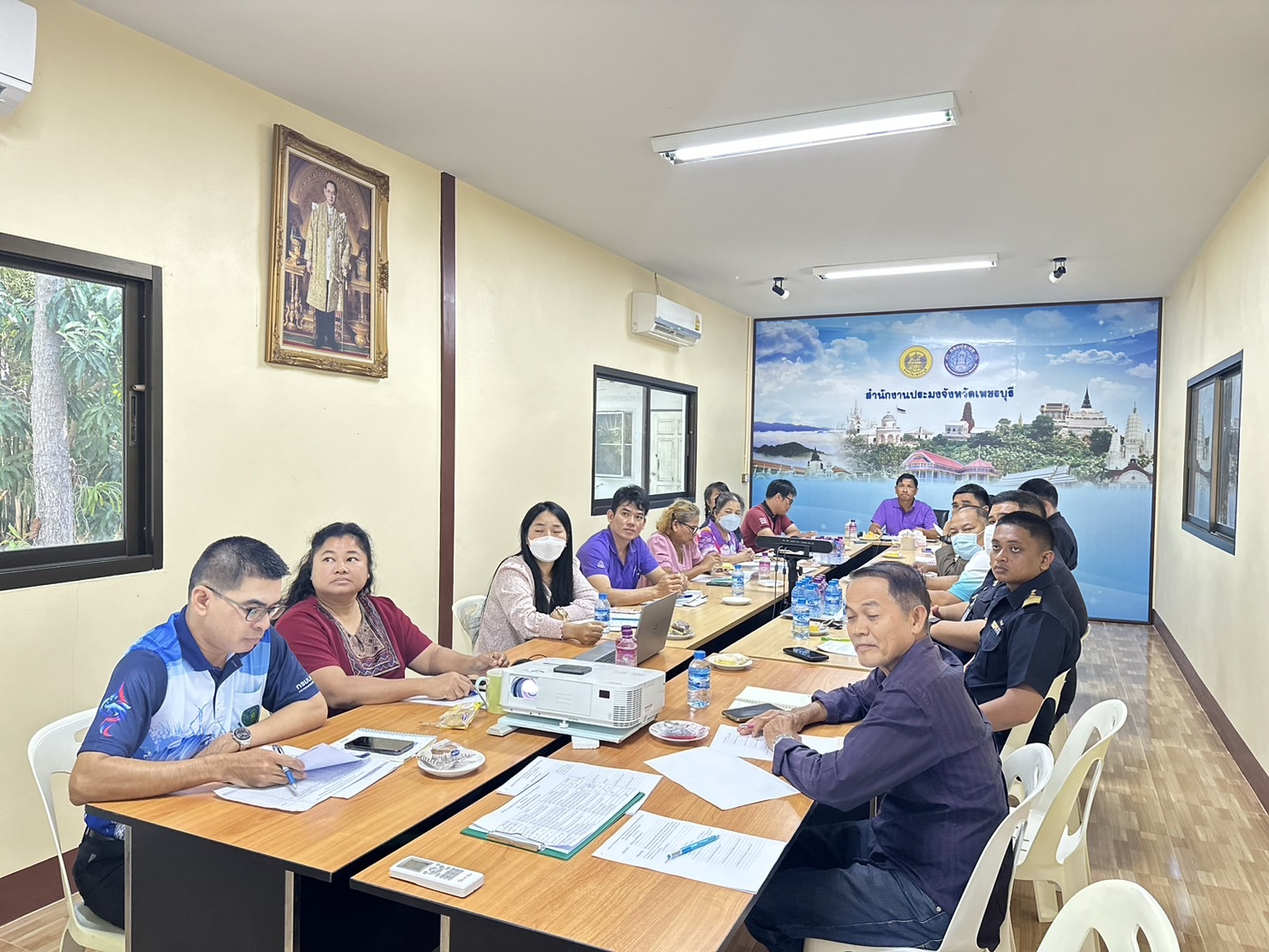 สำนักงานประมงจังหวัดเพชรบุรี จัดประชุมคณะกรรมการขับเคลื่อนนโยบายของกรมประมง จังหวัดเพชรบุรี ครั้งที่ 2/2567..คลิก