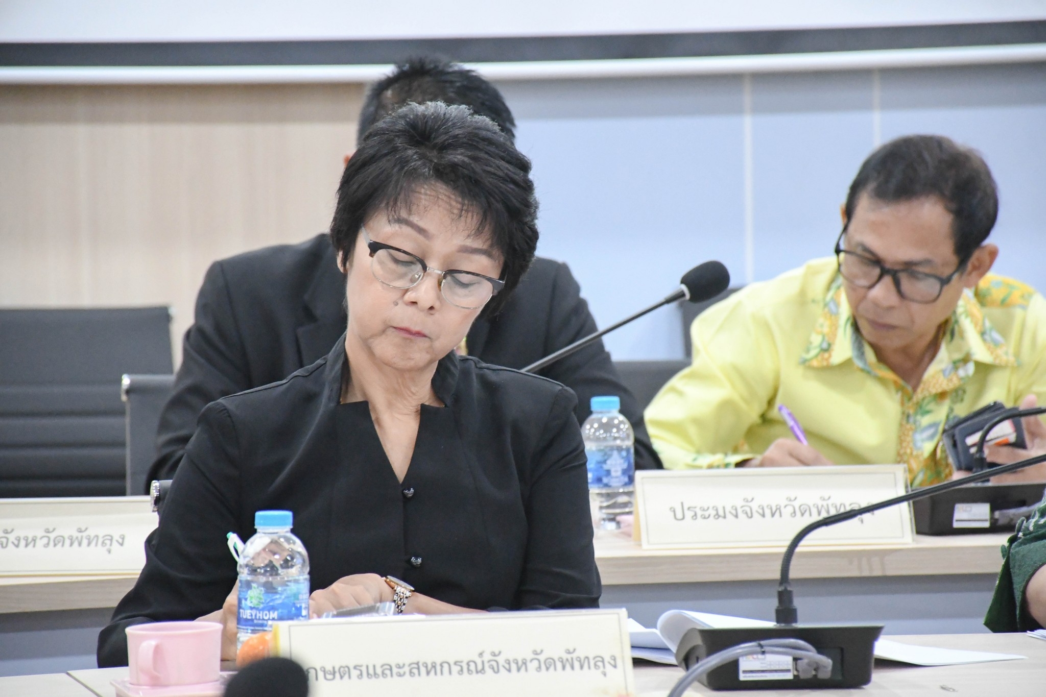ประมงจังหวัดพัทลุง เข้าร่วมประชุมคณะกรรมการอำนวย การรักษาความมั่นคงภายในจังหวัดพัทลุง..คลิก