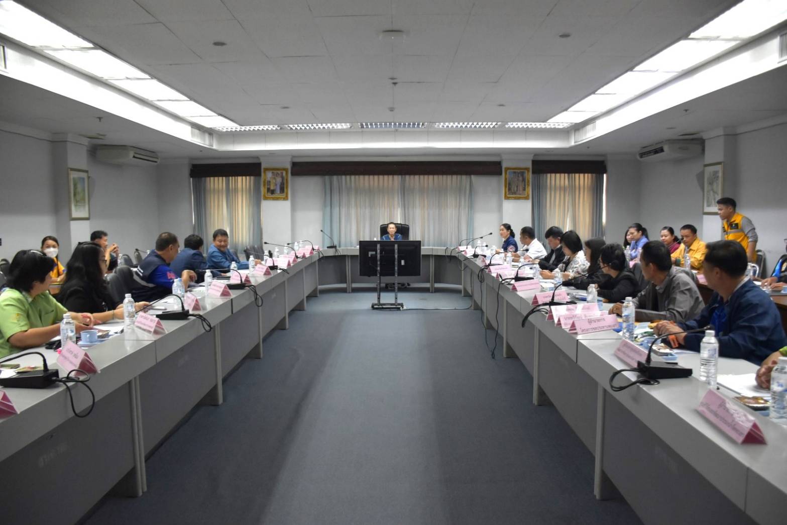 เข้าร่วมประชุมการตรวจติดตามการปฏิบัติราชการของส่วนราชการในสังกัดกระทรวงเกษตรและสหกรณ์..คลิก