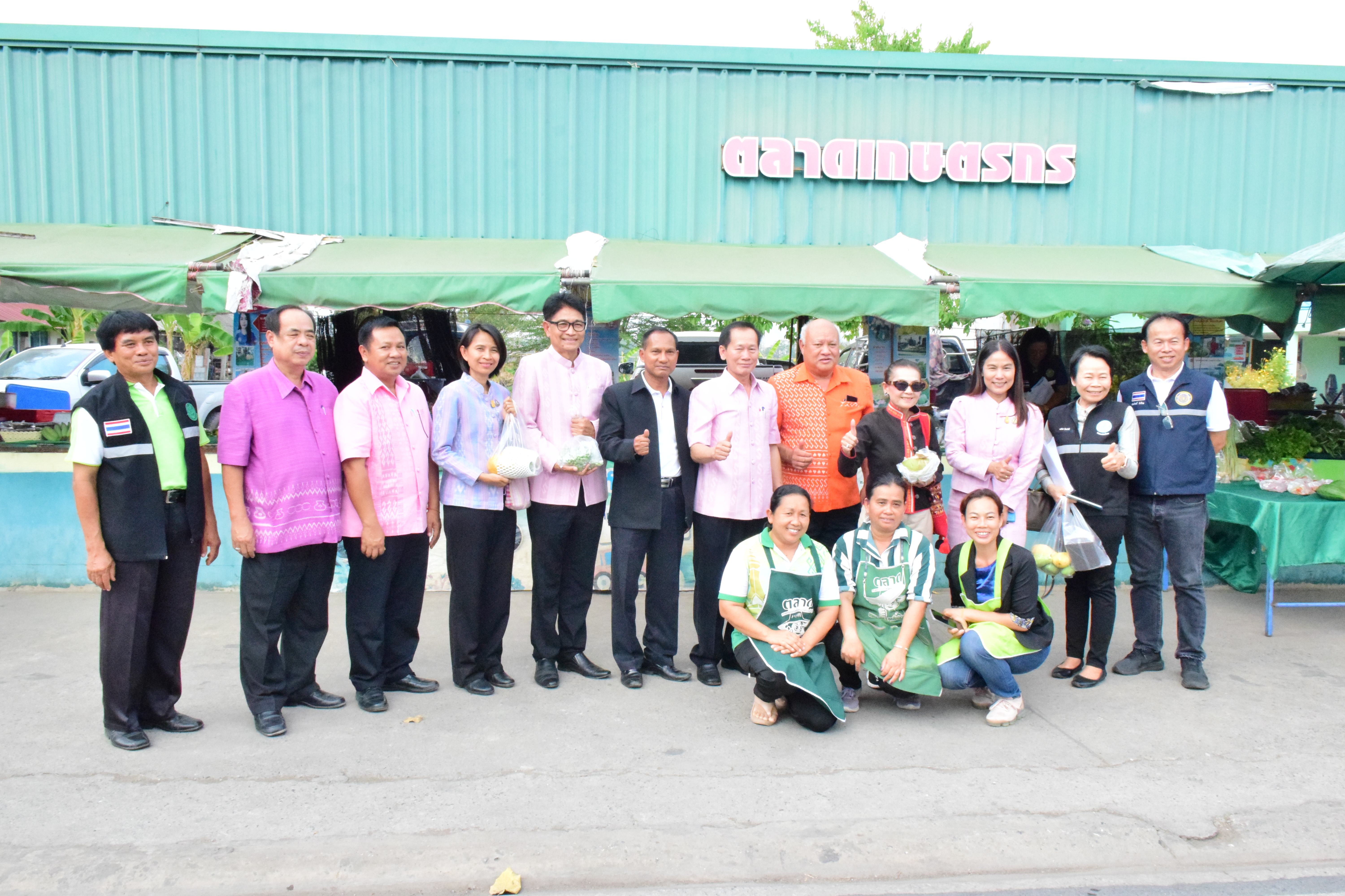 นางสาวนนทิชา  วรรณสว่าง ผู้ตรวจราชการกระทรวงเกษตรและสหกรณ์เขตตรวจราชการที่ 10 ผู้ช่วยผู้ตรวจราชการกระทรวงเกษตร (ระดับกรม) และหัวหน้าส่วนราชการในสังกัดกระทรวงเกษตร ตรวจติดตามการปฏิบัติราชการของส่วนราชการในสังกัดกระทรวงเกษตรและสหกรณ์ ตามแผนการตรวจราชการ รอบที่ 1 ประจำปีงบประมาณ พ.ศ. 2567 ..คลิก