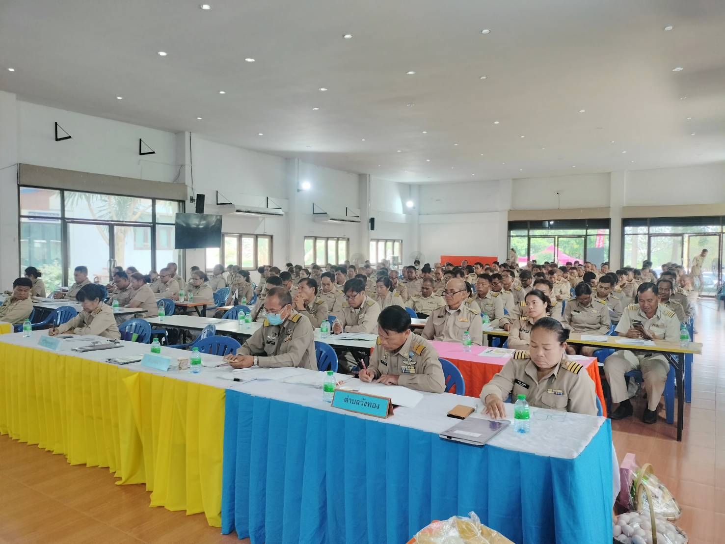 นายเมธา ตาลเหล็ก ประมงอำเภอนากลาง ร่วมประชุมกำนัน ผู้ใหญ่บ้าน แพทย์ประจำตำบล สารวัตรกำนัน และผู้ช่วยผู้ใหญ่บ้าน ครั้งนี้ 3/2567..คลิก