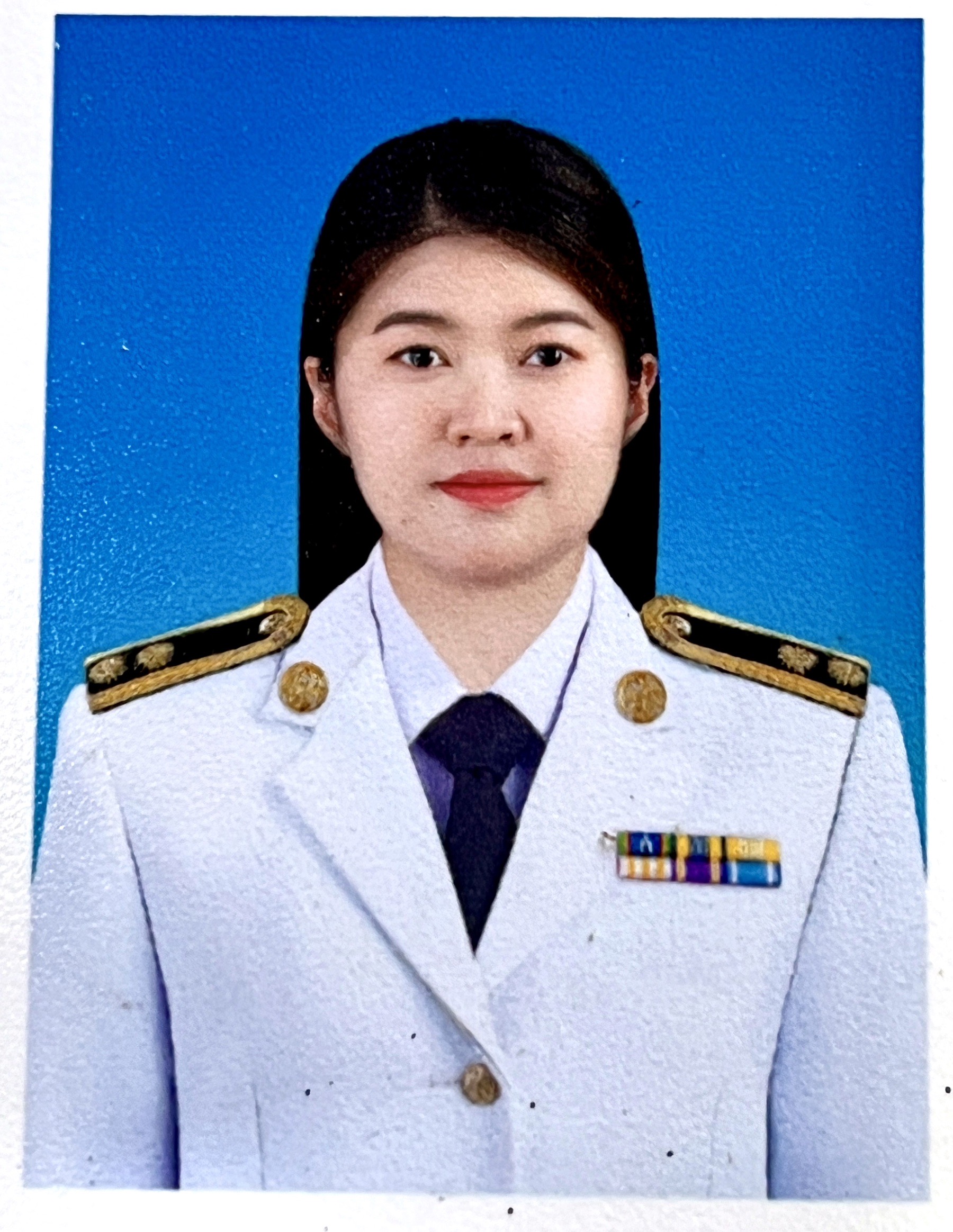 ขอแสดงความยินดีกับ  นางสาวจีรนันท์ หินซุย   ที่ได้รับการพิจารณาคัดเลือกเป็นพนักงานราชการดีเด่นกรมประมง  ประจำปี 2566 ระดับชมเชย