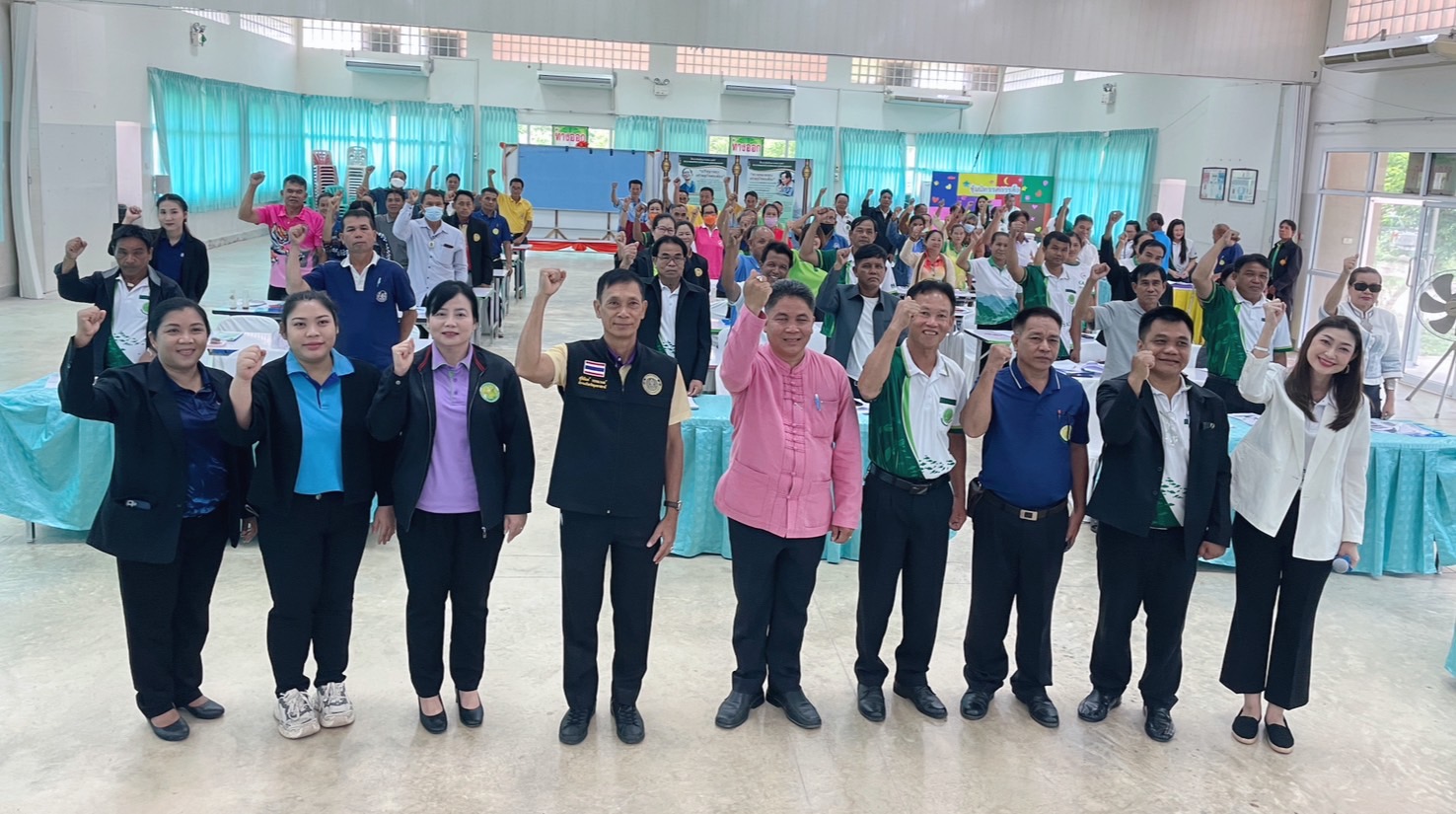 ประมงอุบลฯ ร่วมประชุมรับฟังความคิดเห็นต่อร่างแผนพัฒนาเกษตรกรรมจังหวัดอุบลราชธานี พ.ศ. 2567-2570 และร่างแผนแม่บทเพื่อพัฒนาเกษตรกรรม..คลิก