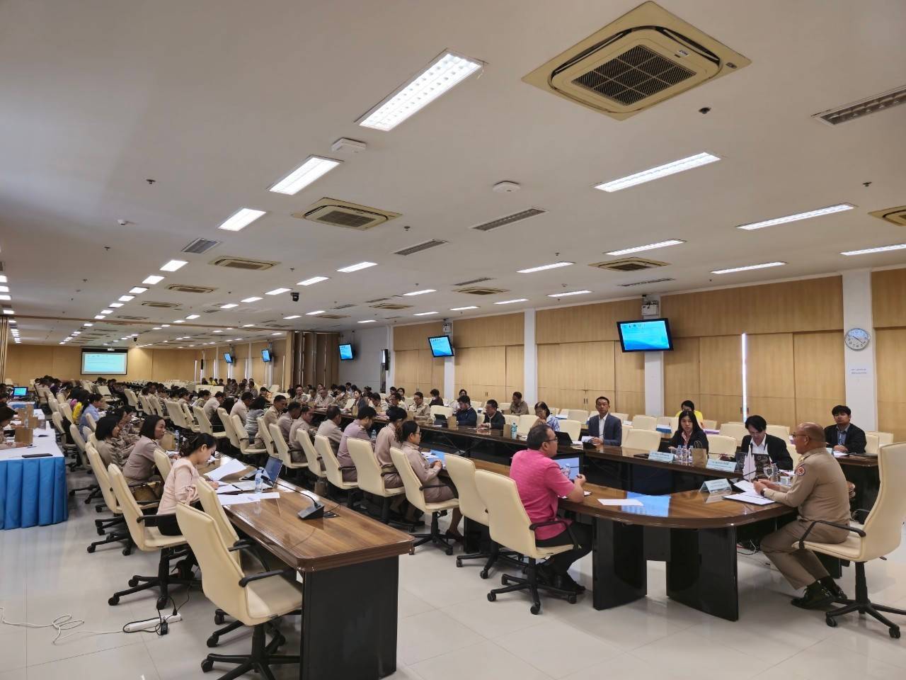 ประมงอุบลฯ ร่วมประชุมปรึกษาหารือร่วมกันเพื่อรับฟังความเห็นในการจัดทำแผนพัฒนากลุ่มจังหวัดภาคตะวันออกเฉียงเหนือตอนล่าง 2 พ.ศ.2566-2570 ฉบับทบทวนประจำงบประมาณ พ.ศ.2569 และการจัดทำแผนปฏิบัติราชการประจำปีของกลุ่มมจังหวัดภาคตะวันออกเฉียงเหนือตอนล่าง 2 ประจำปีงบประมาณ พ.ศ.2569..คลิก