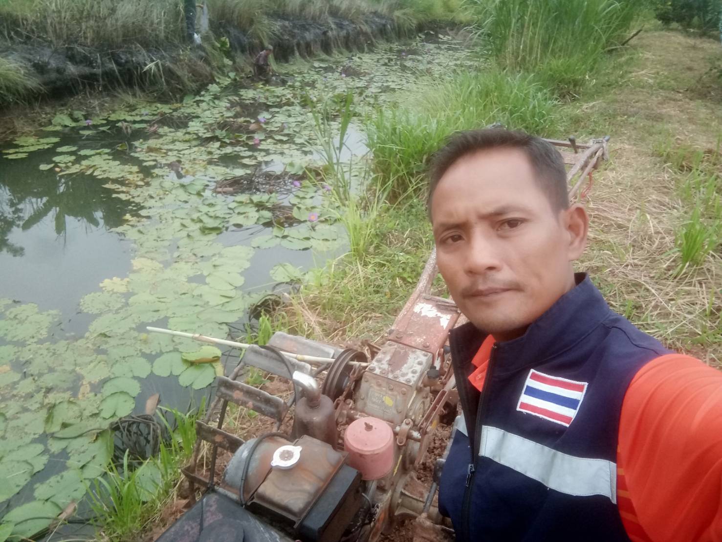 ลงพื้นที่ตรวจเยี่ยมให้คำแนะนำ และติดตามการใช้จ่ายเงินอุดหนุน ตามแผนขออนุมัติการดำเนินงานการจัดทำแปลงเรียนรู้ด้านการประมง ของศพก. หลัก อำเภอภูหลวง