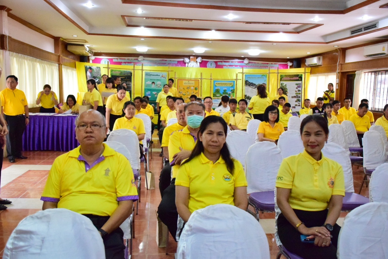 ประมงจังหวัดหนองบัวลำภู มอบหมายให้ นายสมจิตร์ พงษ์กุมมา หัวหน้ากลุ่มบริหารจัดการด้านการประมง ร่วมพิธีเปิด 