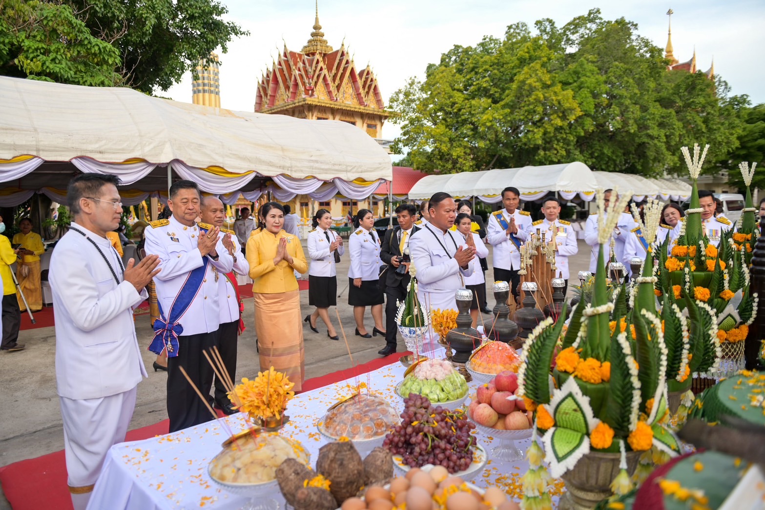 ร่วมพิธีเสกน้ำพระพุทธมนต์ศักดิ์สิทธิ์ เนื่องในโอกาสมหามงคลเฉลิมพระชนมพรรษา 6 รอบ 28 กรกฎาคม 2567
