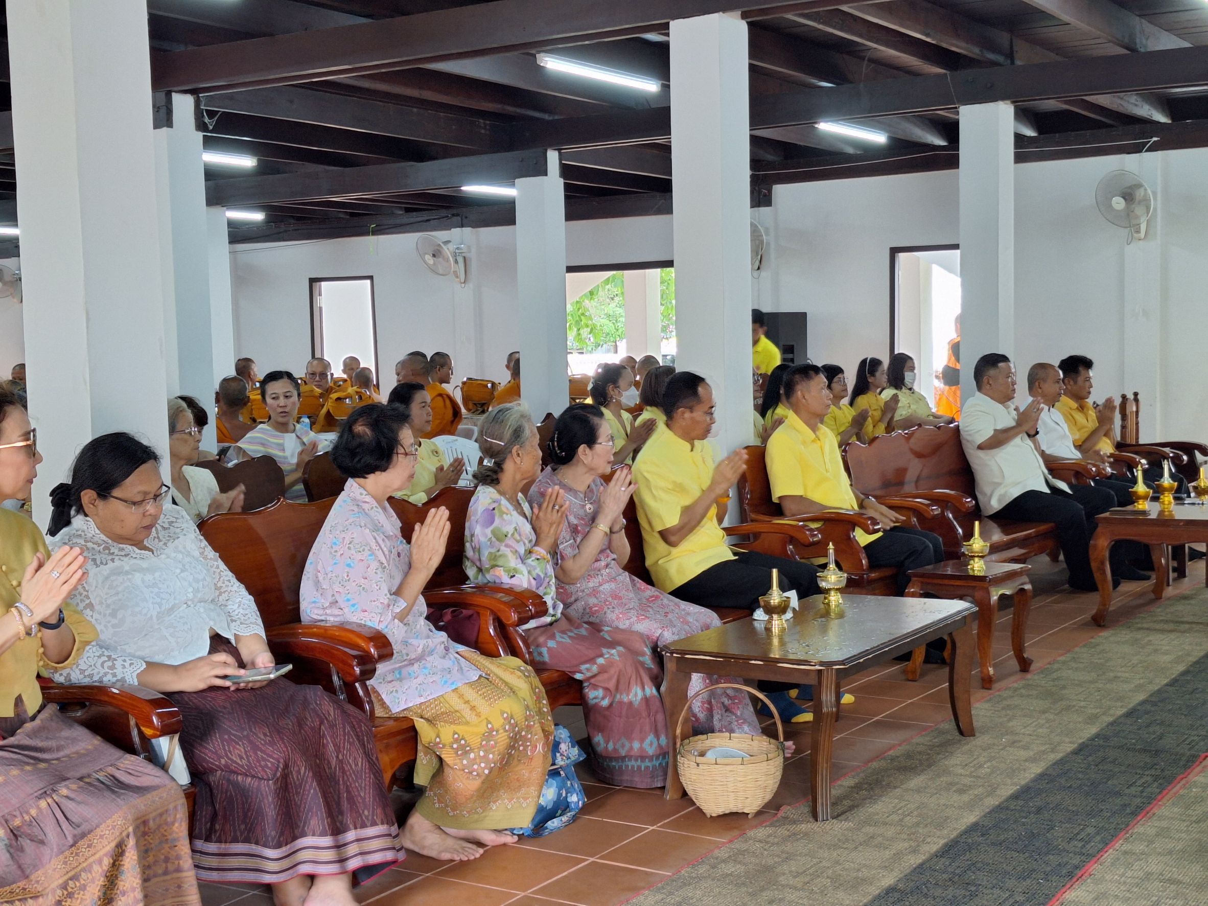 ประมงอุบลฯ ร่วมเป็นภาพถวายภัตตาหารเพลแด่พระภิกษุสงฆ์ ภายใต้โครงการบรรพชาอุปสมบทเฉลิมพระเกียรติพระบาทสมเด็จพระเจ้าอยู่หัว เนื่องในโอกาสพระราชพิธีมหามงคลเฉลิมพระชนมพรรษา 6 รอบ 28 กรกฎาคม 2567..คลิก