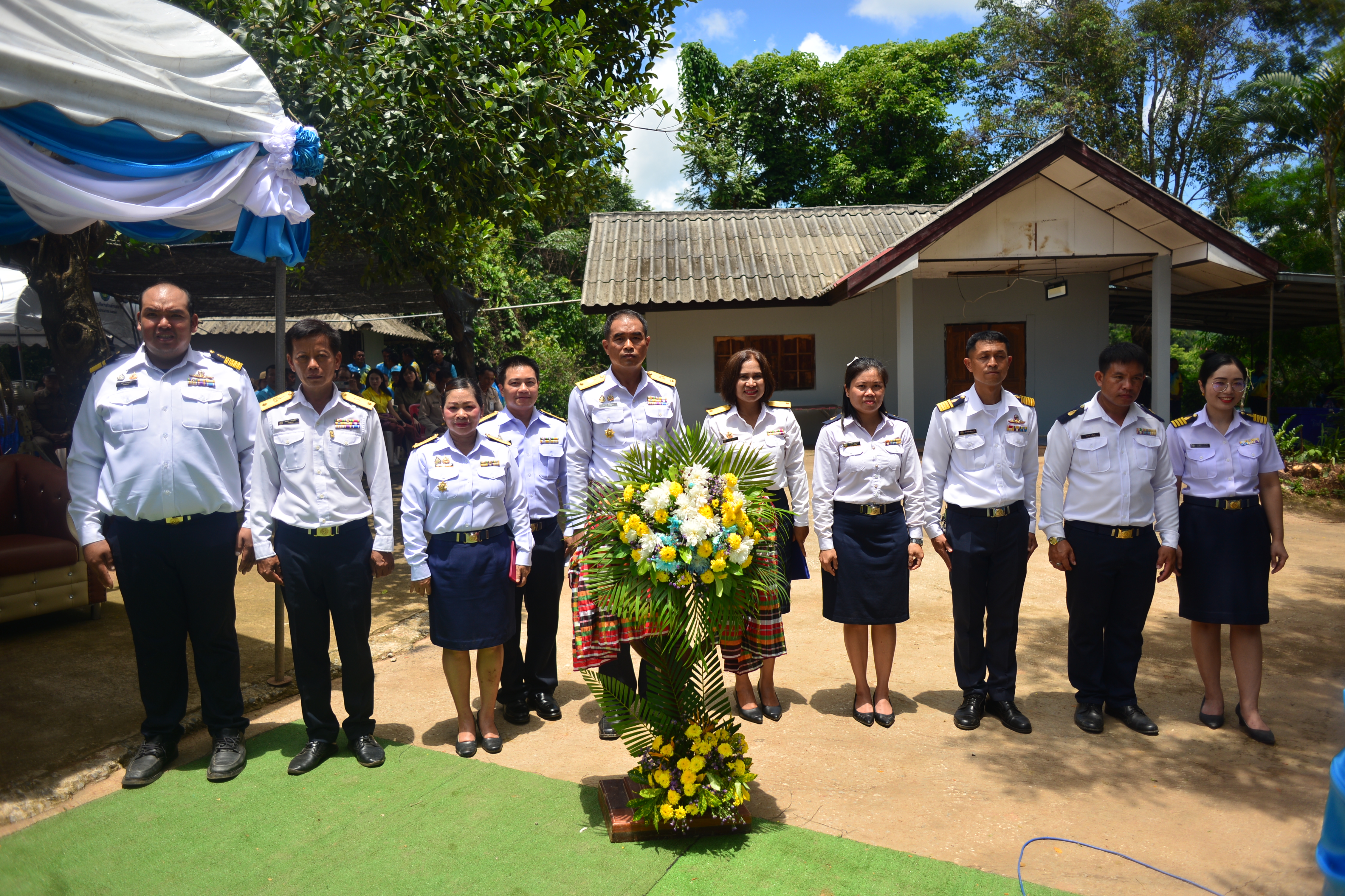 ประมงจังหวัดหนองบัวลำภู จัดพิธีปล่อยพันธุ์สัตว์น้ำเนื่องในวันเฉลิมพระชนมพรรษา 92 พรรษา 12 สิงหาคม 2567 สมเด็จพระนางเจ้าสิริกิติ์ พระบรมราชินีนาถ พระบรมราชชนนีพันปีหลวง