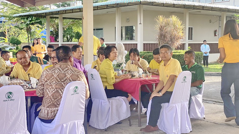 ร่วมกิจกรรม “จิบกาแฟ แชร์ความคิด พิชิตงาน”..คลิก