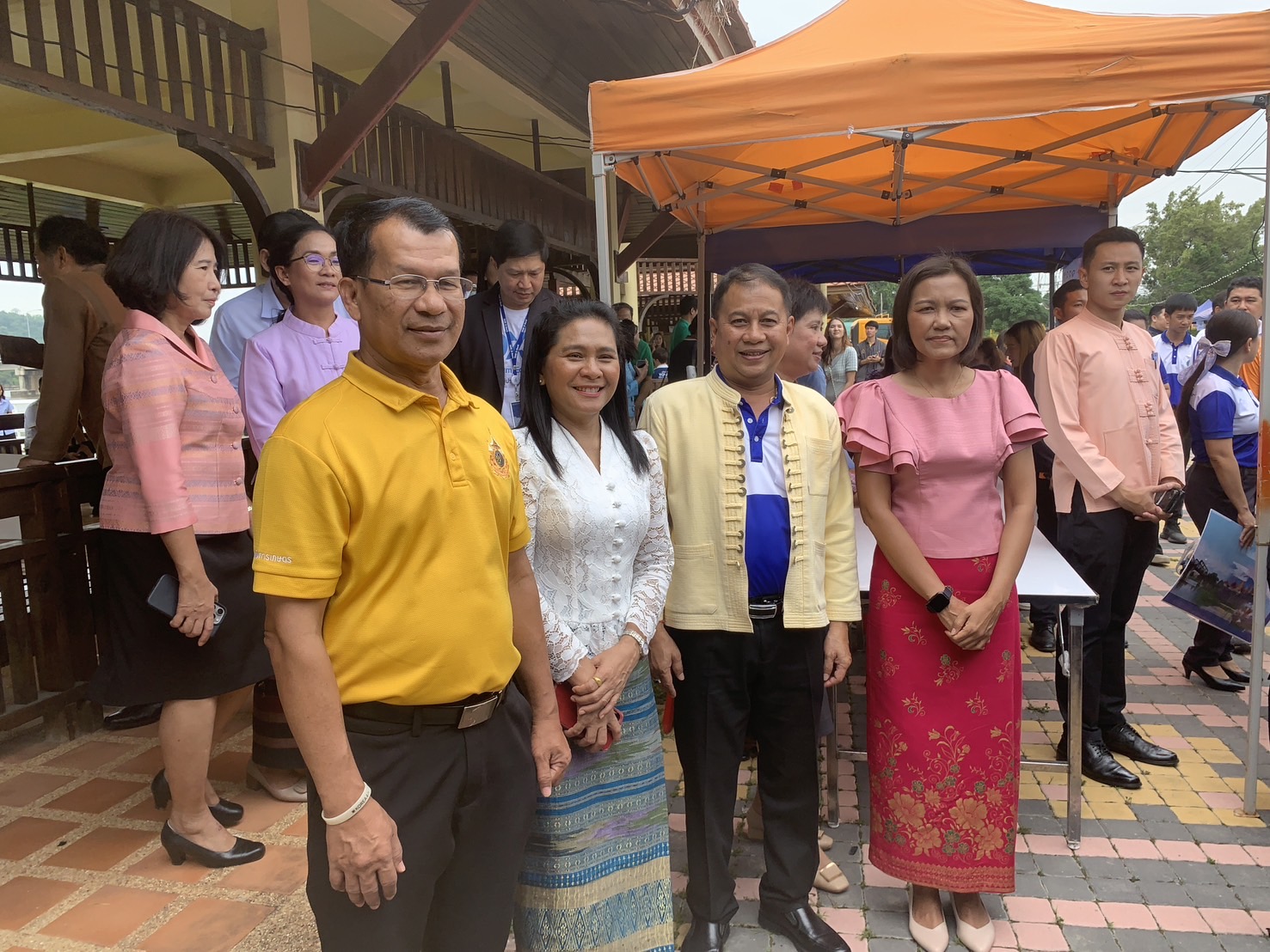 การจัดงานวันรวมน้ำใจให้กาชาด ประจำปี 2567..คลิก