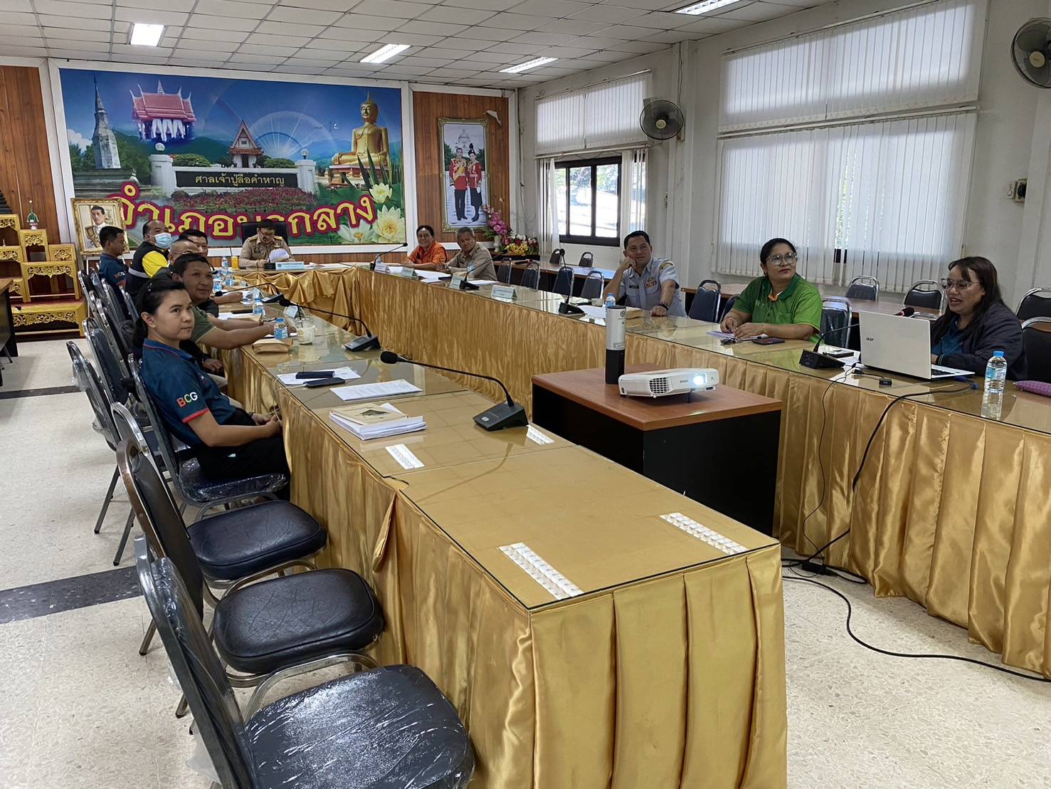 ประมงอำเภอนากลาง ร่วมประชุม ก.ช.ภ.อ.นากลาง เพื่อพิจารณาช่วยเหลือเยียวยาเกษตรกรผู้ประสบภัยพิบัติ (อุทกภัย) ปี 2567..คลิก
