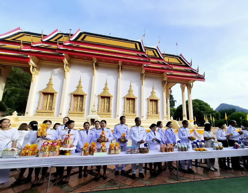 ร่วมโครงการรวมใจเทิดไท้สถาบันพระมหากษัตริย์ ประจำปีงบประมาณ 2568..คลิก