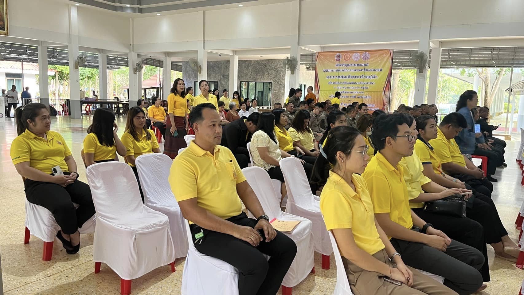 ร่วมพิธีเจริญพระพุทธมนต์เฉลิมพระเกียรติถวายพระพรชัยมงคลแด่ พระบาทสมเด็จพระเจ้าอยู่หัว เนื่องในโอกาสวันเฉลิมพระชนมพรรษา 6 รอบ 28 กรกฎาคม 2567..คลิก