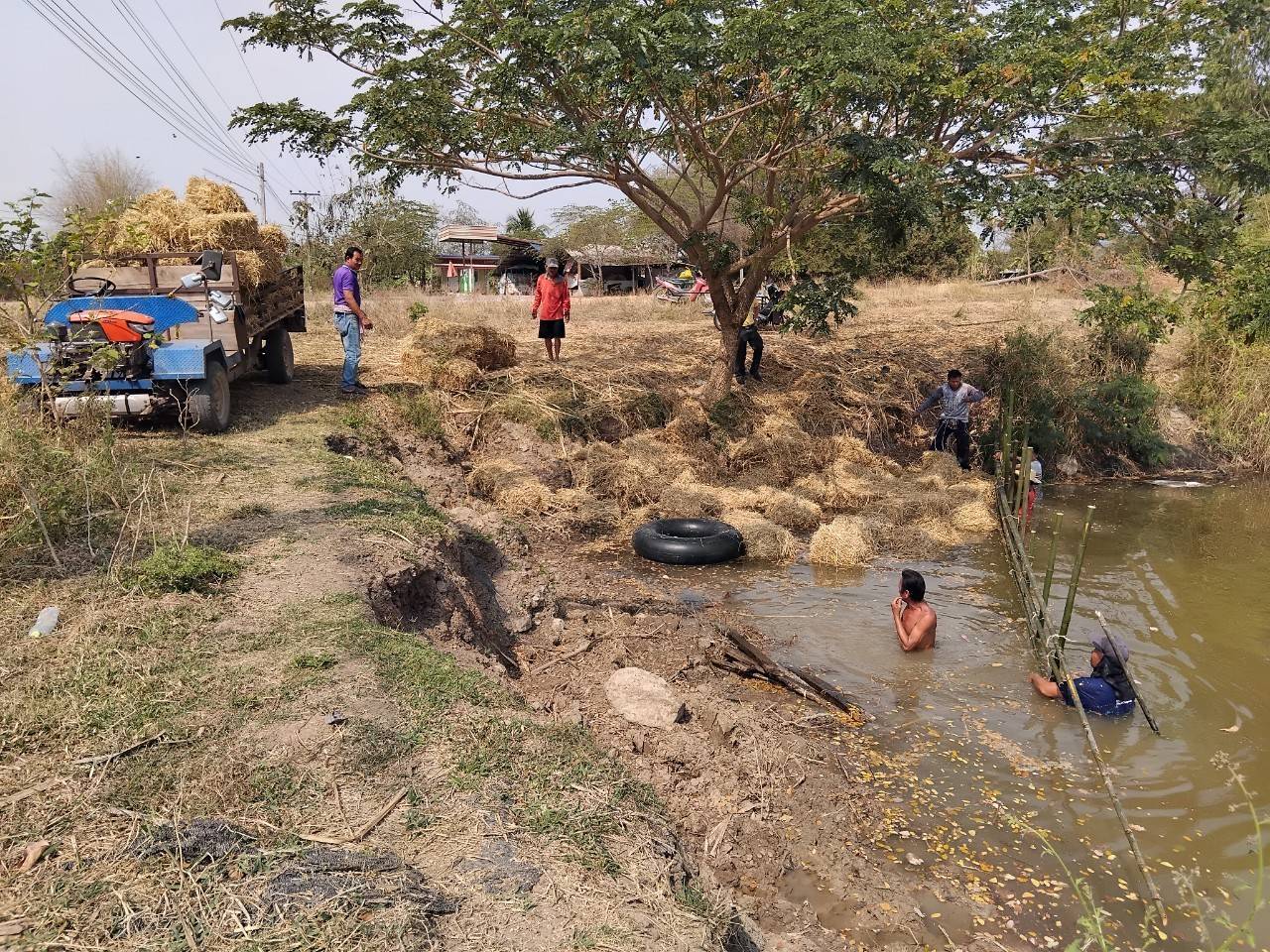 สำนักงานประมงจังหวัดหนองบัวลำภู ฝึกอบรมเชิงปฎิบัติการ โครงการเพิ่มประสิทธิภาพการเกษตรมูลค่าสูง สู่เกษตรนวัตกรรมชั้นสูง กิจกรรม ส่งเสริมการเพิ่มผลผลิตสัตว์น้ำในแหล่งน้ำชุมชน (ฟางมาปลาโต)
