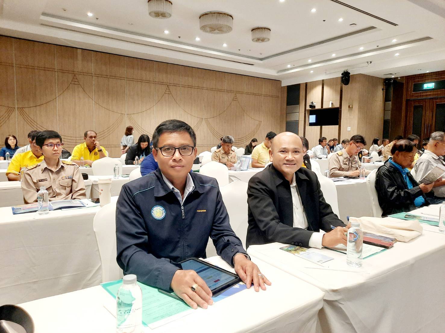 หัวหน้ากลุ่มบริหารจัดการด้านการประมง เข้าร่วมประชุม เพื่อจัดทำหลักเกณฑ์ แผนงาน และการบูรณาการแผนงาน  เพื่อรับฟังความคิดเห็นของประชาชน และผู้แทนจากหน่วยงานราชการที่เกี่ยวข้อง โครงการค่าใช้จ่ายในการจัดทำแผนการอนุรักษ์และฟื้นฟูแม่น้ำ ลำคลอง แหล่งน้ำธรรมชาติและพื้นที่ชุ่มน้ำ ณ โรงแรมลากูน่า แกรนด์ โฮเทล แอนด์ สปา สงขลา..คลิก