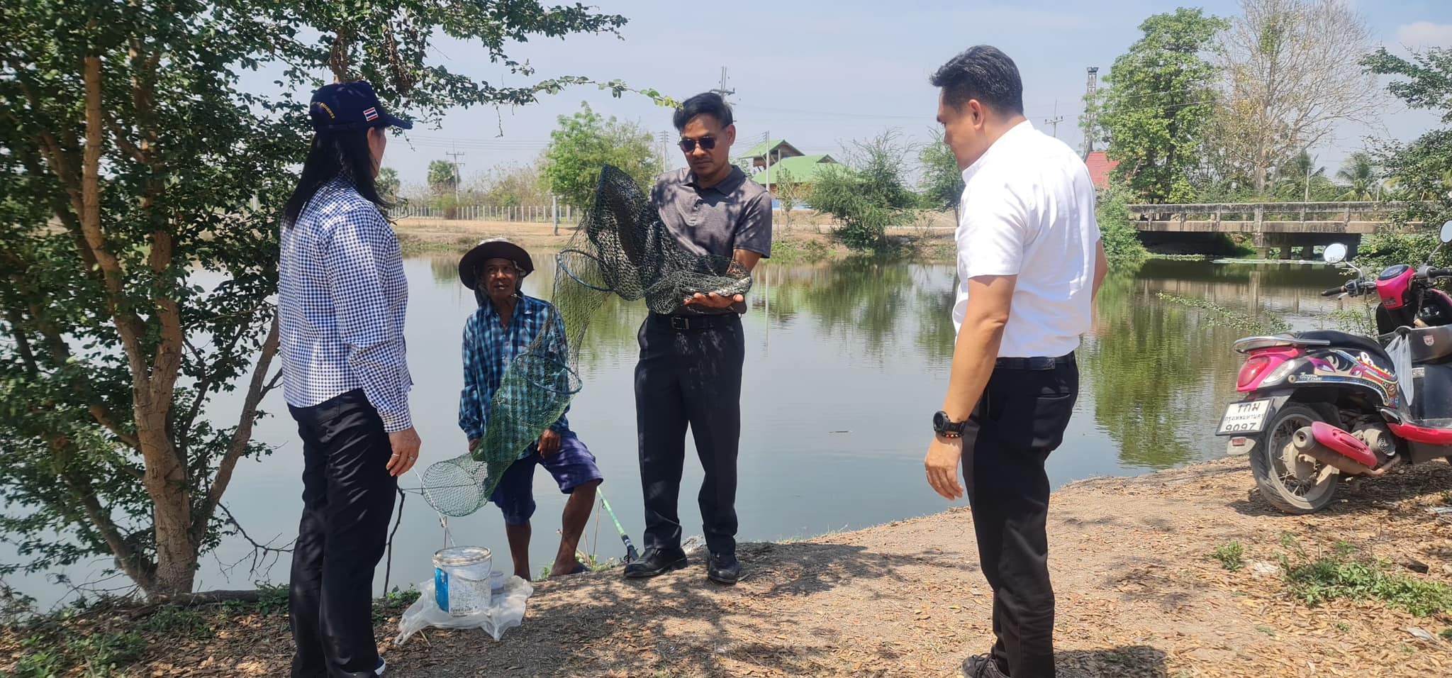 ลงพื้นที่ติดตามสถานการณ์การแพร่ระบาดของปลาหมอคางดำในพื้นที่จังหวัดราชบุรี..คลิก