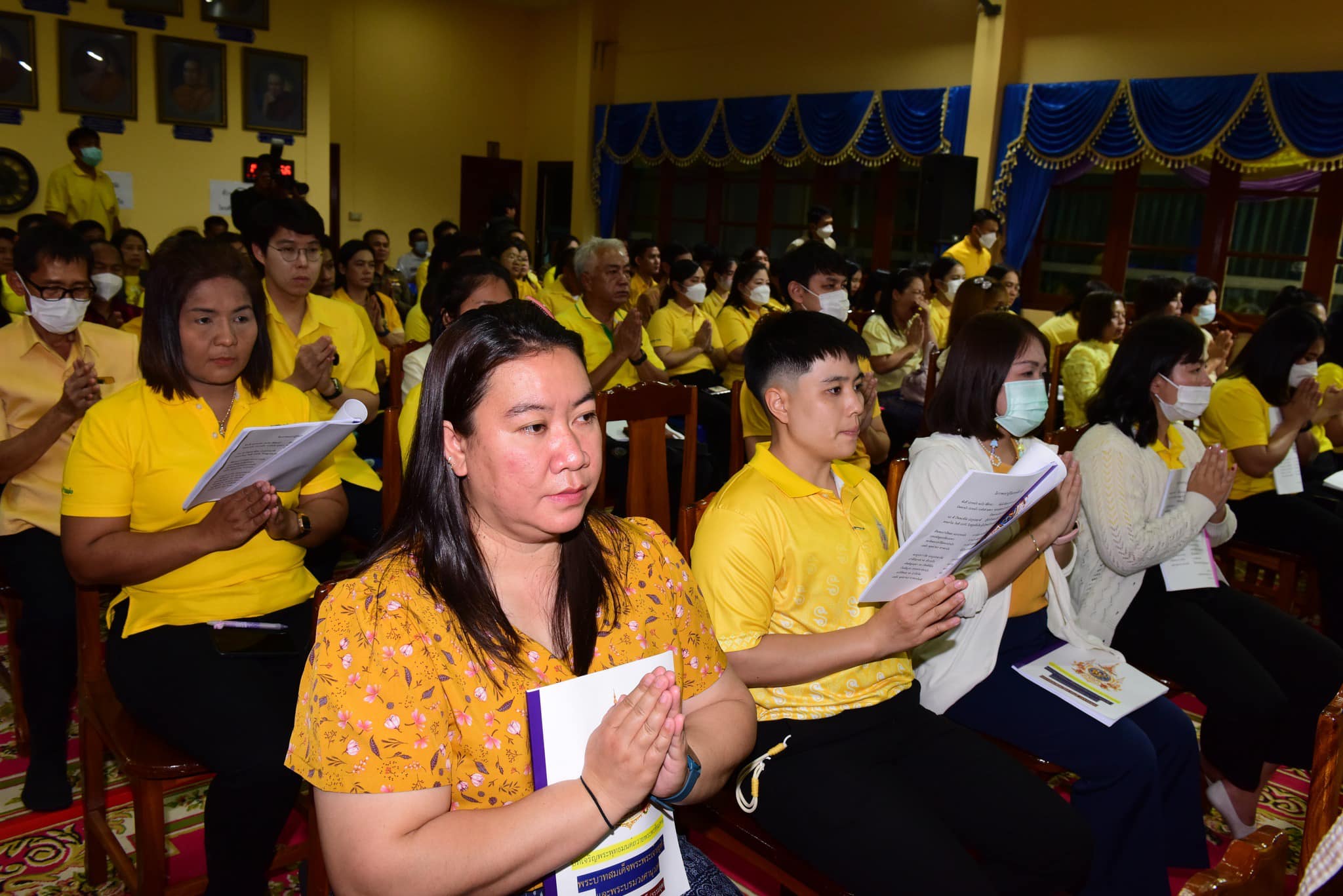 เข้าร่วมพิธีเจริญพระพุทธมนต์เฉลิมพระเกียรติถวายพระพรชัยมงคลแด่ พระบาทสมเด็จพระเจ้าอยู่หัว สมเด็จพระนางเจ้าสิริกิติ์ พระบรมราชินีนาถ พระบรมราชชนนีพันปีหลวง สมเด็จพระนางเจ้าฯ พระบรมราชินี และพระบรมวงศานุวงศ์ ประจำปี 2568..คลิก