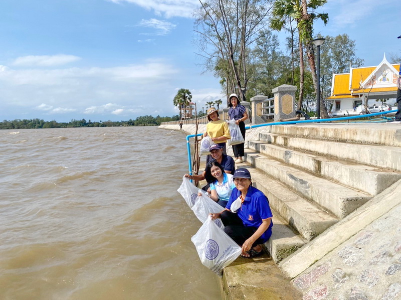 ร่วมปล่อยพันธุ์ปลาสร้อยนกเขา ลงสู่คลองลำปำ อ.เมือง จ.พัทลุง