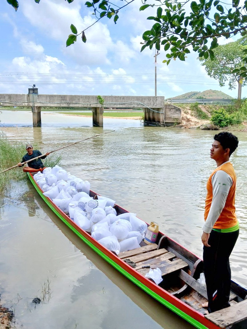 ร่วมปล่อยพันธุ์สัตว์น้ำ ลงสู่ทะเลสาบสงขลา อ.ปากพะยูน จ.พัทลุง..คลิก