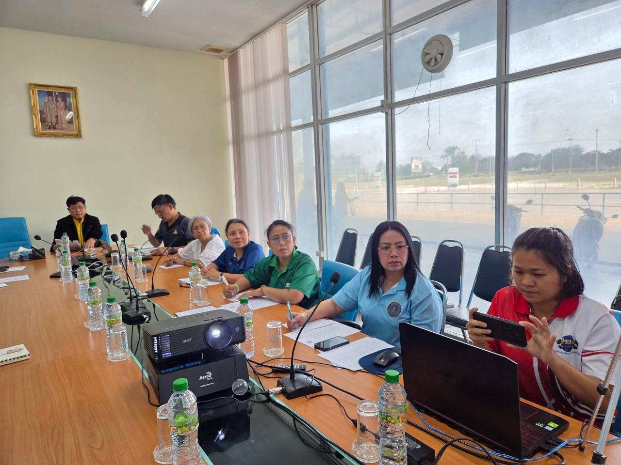 จัดประชุมคณะกรรมการเเละคณะทำงานจัดงาน 