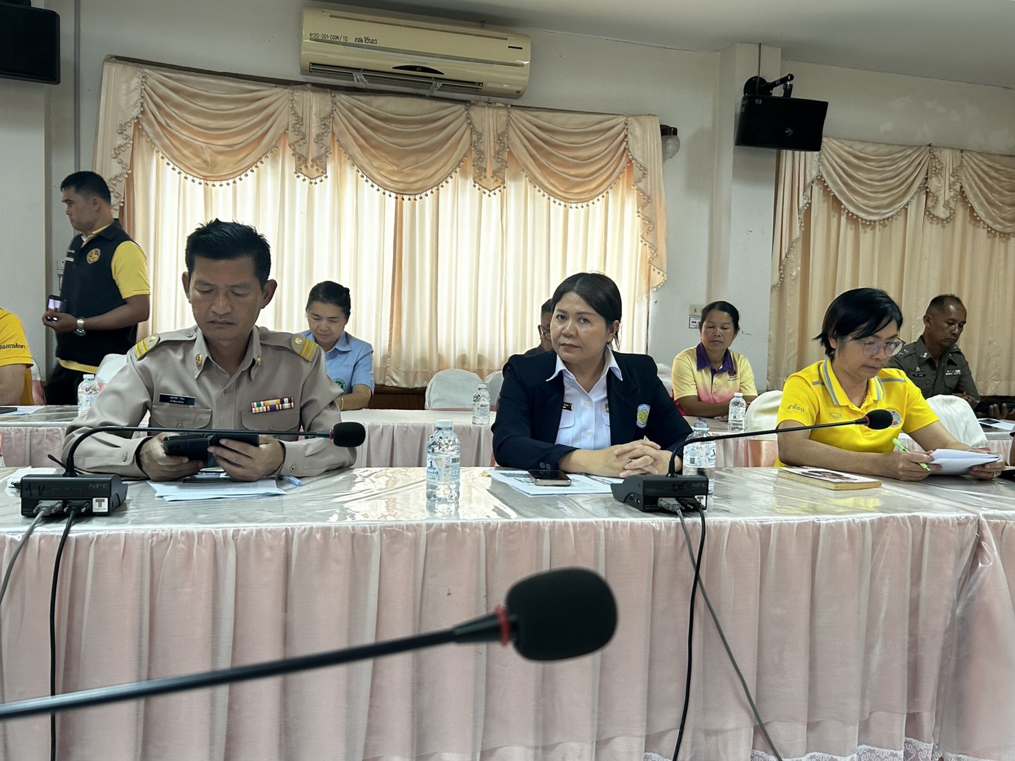 ประมงอำเภอสิรินธร ร่วมประชุมสิรินธร เดิน-วิ่ง ปันสุข เทิดพระเกียรติ สมเด็จพระเทพฯ ครบ 70 พรรษา อำเภอสิรินธร..คลิก
