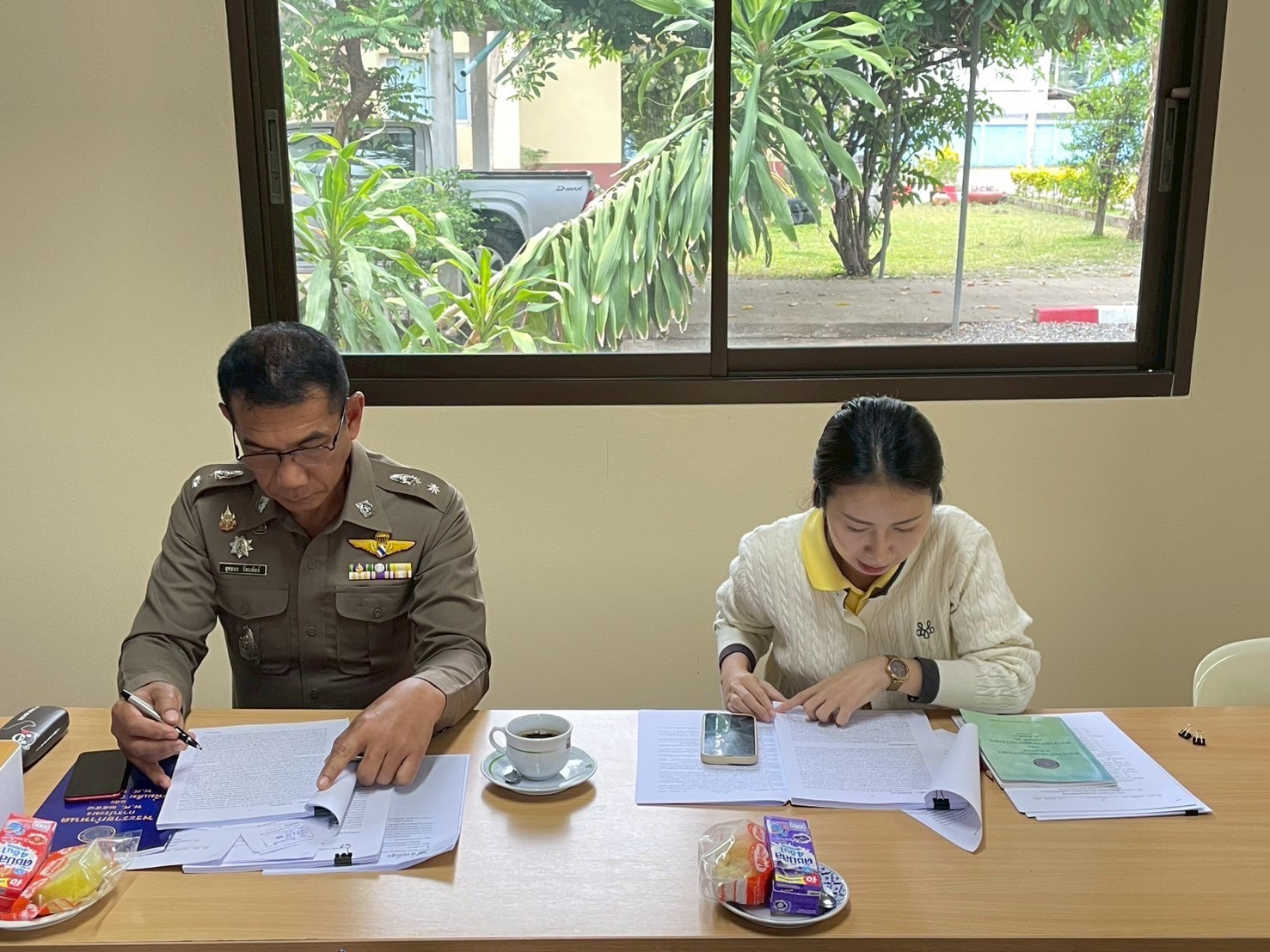 ประชุมคณะกรรมการเปรียบเทียบตามพระราชกำหนดการประมงพ.ศ. 2568 จังหวัดเพชรบุรี ความผิดฐานลักลอบใช้เครื่องมือประมงลอบปู