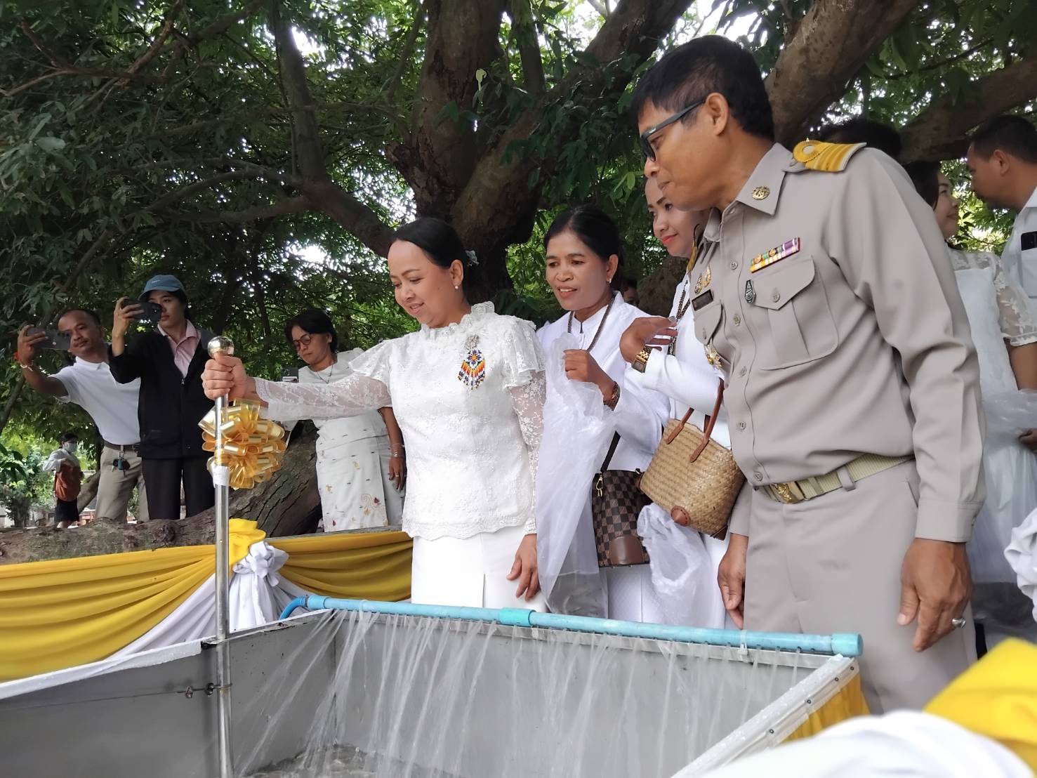 เจ้าหน้าที่สำนักงานประมงจังหวัดพัทลุง  เข้าร่วมโครงการบวงสรวงเจ้าเมือง และบรรพชนเมืองพัทลุง   ประจำปีพุทธศักราช 2568 พิธีปล่อยพันธุ์สัตว์น้ำ  ณ ท่าน้ำวัดวัง ตำบลลำปำ อำเภอเมืองพัทลุง จังหวัดพัทลุง..คลิก