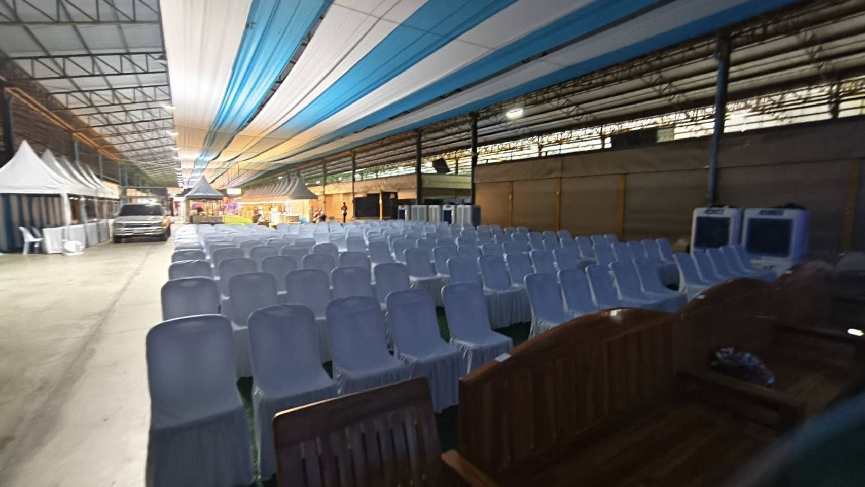 จัดประชุมคณะทำงานเพื่อหารือและเตรียมการในพิธีเปิดงาน 