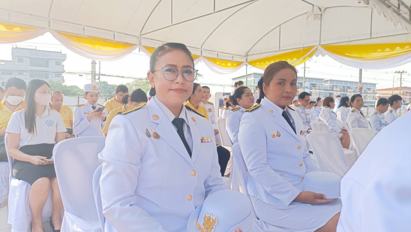 เข้าร่วมงานรัฐพิธีวันพระบาทสมเด็จพระพุทธยอดฟ้าจุฬาโลกมหาราช และวันที่ระลึกมหาจักรีบรมราชวงศ์..คลิก