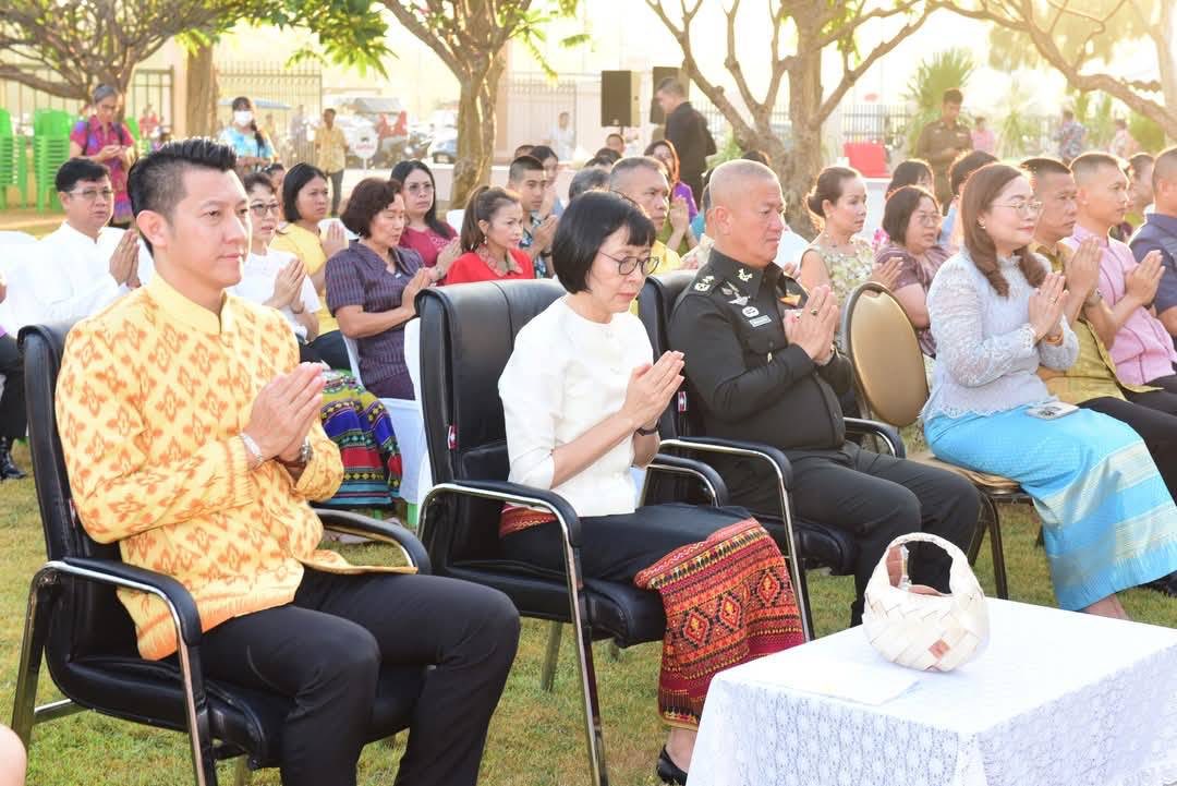 เข้าร่วมพิธีทำบุญตักบาตร และปล่อยพันธุ์สัตว์น้ำ..คลิก