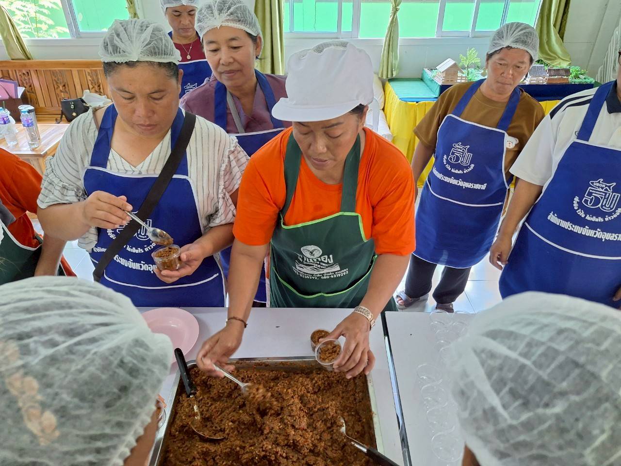 ประมงอุบลฯ จัดฝึกอบรม ภายใต้โครงการส่งเสริมพัฒนาเกษตรกร สถาบันเกษตรกร และวิสาหกิจชุมชนเป็นผู้ประกอบการธุรกิจสมัยใหม่อย่างครบวงจร  กิจกรรมการส่งเสริมและพัฒนาเกษครกร เพื่อเพิ่มมูลค้าผลผลิตสินค้าประมง จากภูมิปัญญาท้องถิ่นในพื้นที่จังหวัดอุบลราชธานี  งบประมาณแผ่นดิน ปี 2568..คลิก