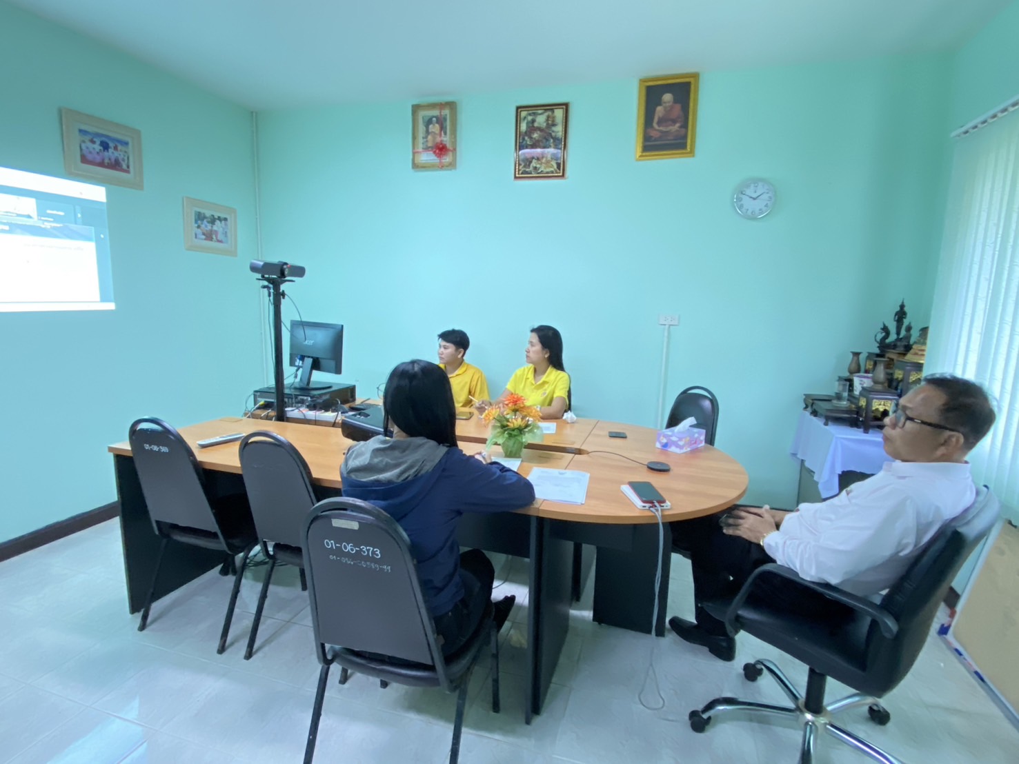 ประมงจังหวัดพัทลุง พร้อมด้วย เจ้าหน้าที่สำนักงานประมง จังหวัดพัทลุง เข้าร่วมประชุมชี้แจงการดำเนินการตามข้อเสนอแนะการปิดตรวจรายงานการเงินประจำปีงบประมาณ 2568  โครงการเสริมสภาพคล่องเกษตรกรผู้เลี้ยงกุ้งทะเล ปี 2565  ระยะที่ 1 ผ่านระบบประชุมออนไลน์ Zoom Cloud Meeting..คลิก