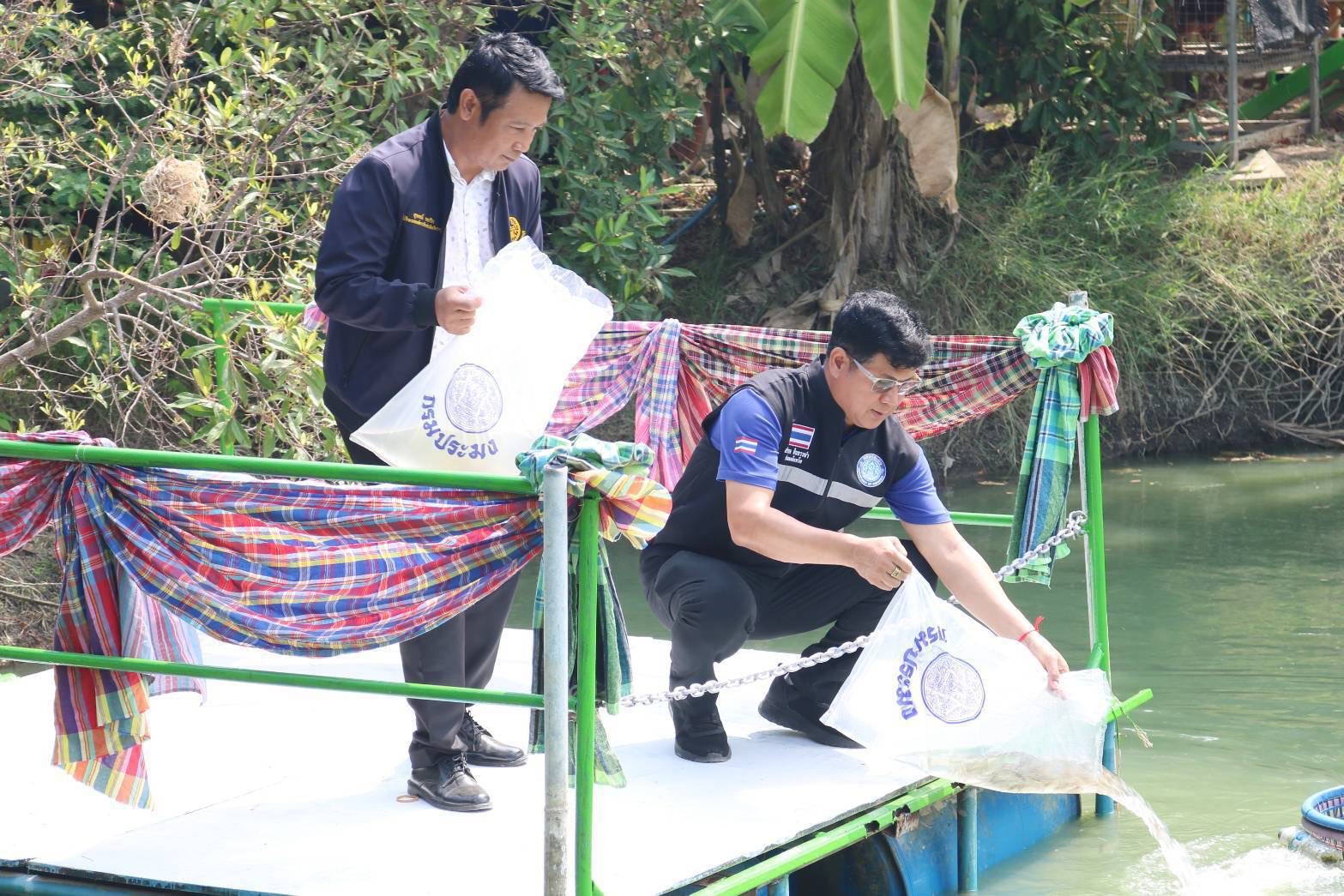 ร่วมงาน Farm Expro Road Show สัญจร 