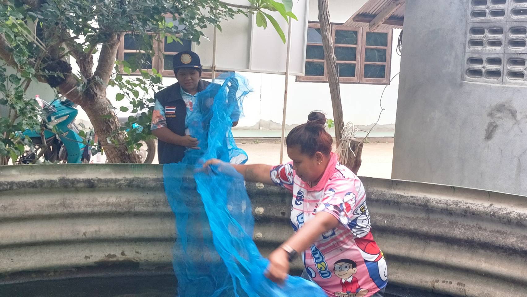 ลงพื้นที่ติดตามผลการดำเนินงานกิจกรรมส่งเสริมการเพาะเลี้ยงปลาสวยงามในฟาร์มตัวอย่าง และกิจกรรมส่งเสริมการเลี้ยงปลาดุกในบ่อซีเมนต์..คลิก