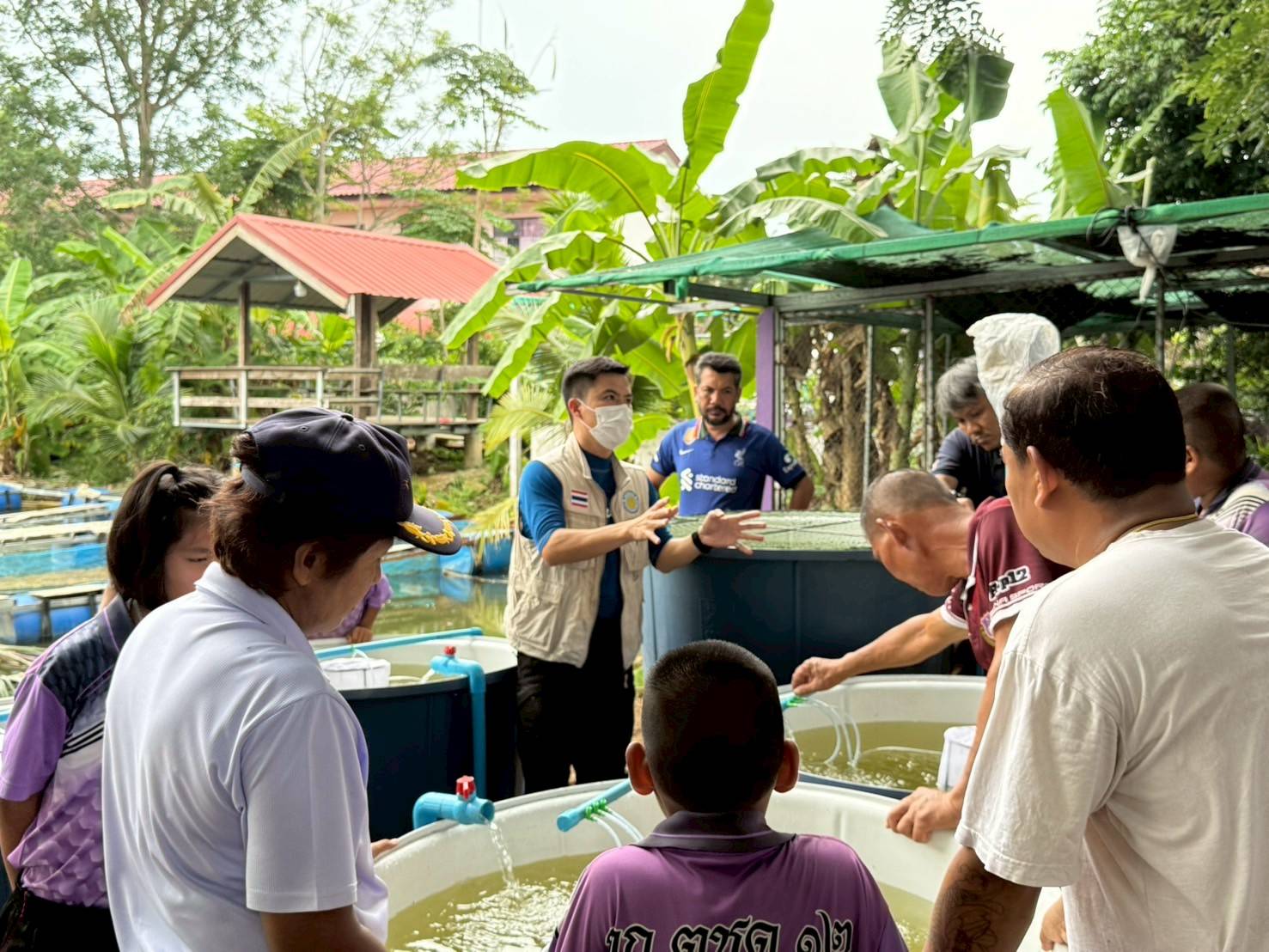 ถ่ายทอดองค์ความรู้ และสาธิตการเพาะพันธุ์ปลาด้วยชุดเพาะฟักเคลื่อนที่ (Mobile hatchery)