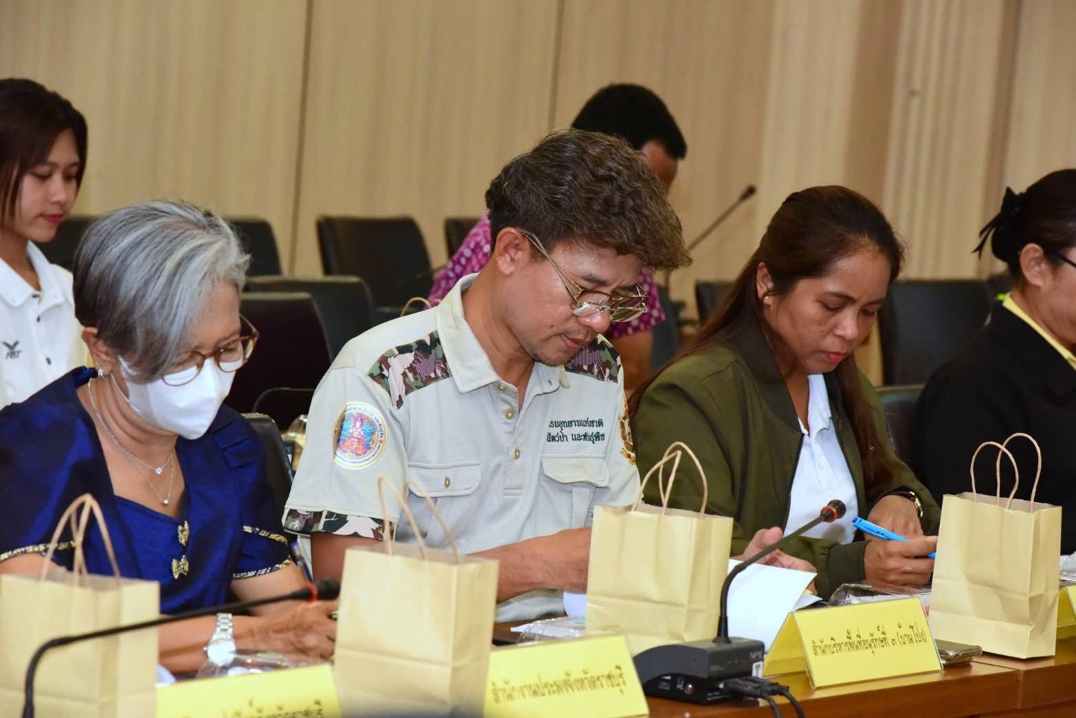เข้าร่วมประชุมคณะกรรมการติดตามและขับเคลื่อนโครงการอันเนื่องมาจากพระราชดำริ จังหวัดราชบุรีครั้งที่ 2/2568..คลิก