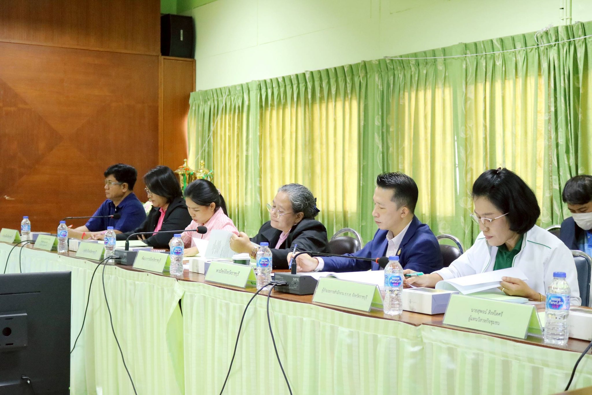 ร่วมประชุมคณะอนุกรรมการส่งเสริมวิสาหกิจชุมชนจังหวัดราชบุรี ครั้งที่ 2..คลิก