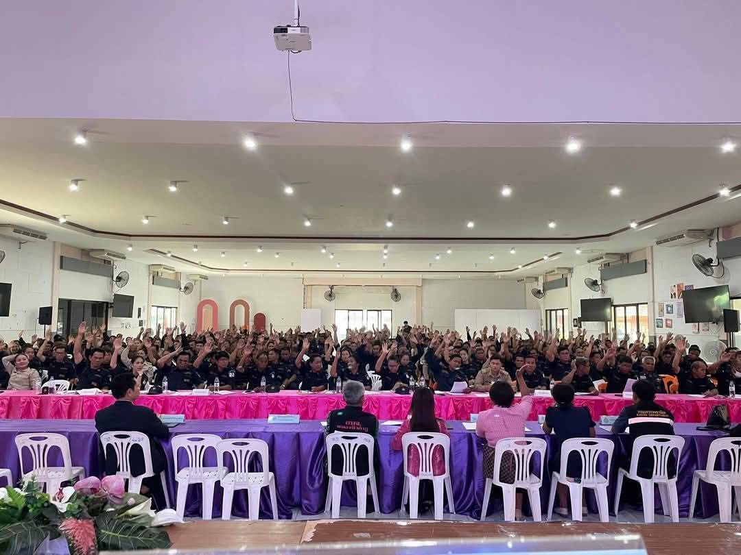 วันที่ 7 พฤษภาคม พ.ศ. 2568 นายเมธา ตาลเหล็ก ประมงอำเภอนากลางร่วมประชุมหัวหน้าส่วนราชการ หน่วยงานรัฐวิสาหกิจ ผู้บริหารองค์กรปกครองส่วนท้องถิ่น ผู้บริหารสถานศึกษา พร้อมกับประชุมประจำเดือน กำนัน ผู้ใหญ่บ้าน ครั้งที่ 4/2568