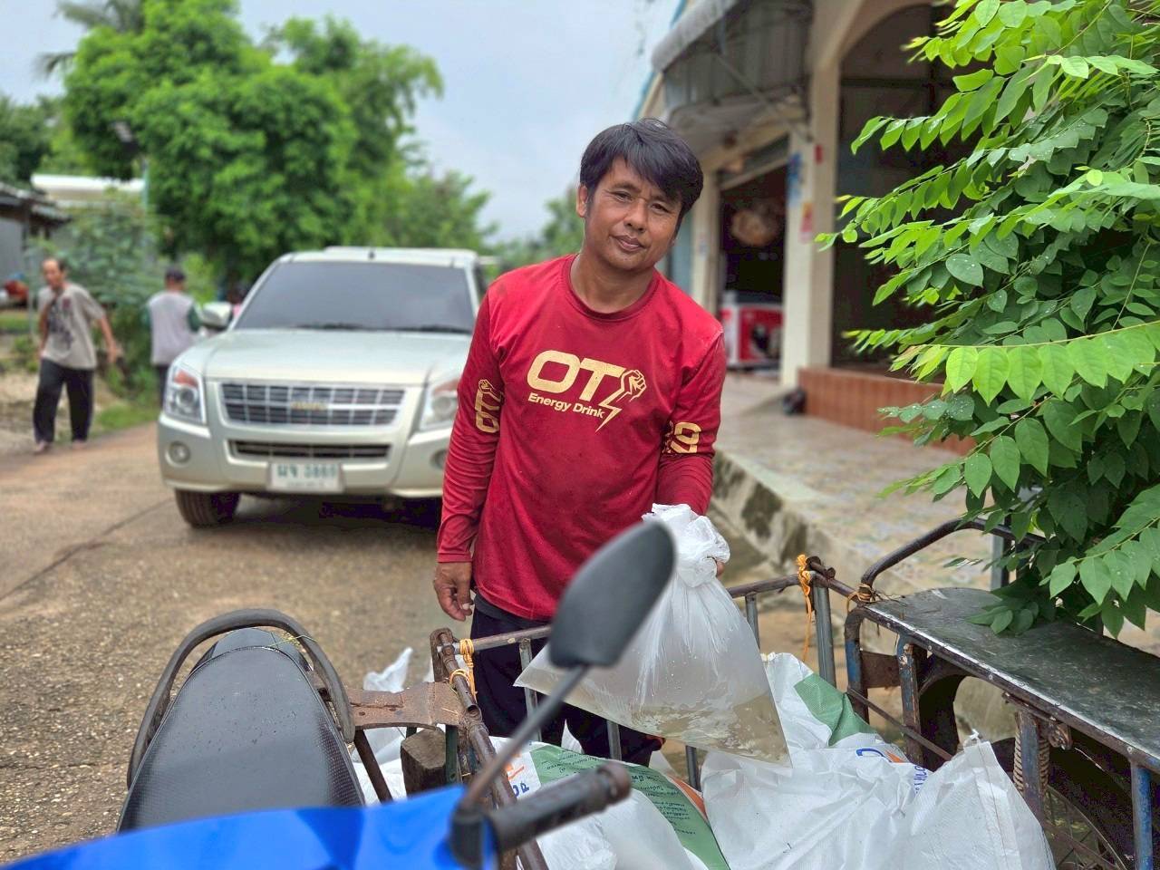 ประมงอุบลราชธานี ดำเนินงานตามแผนงานโครงการพัฒนาอาชีพการเพาะเลี้ยงปลาตะเพียนขาวในบ่อดิน งบกลุ่มจังหวัดภาคตะวันออกเฉียงเหนือตอนล่าง 2 ประจำปีงบประมาณ 2568..คลิก