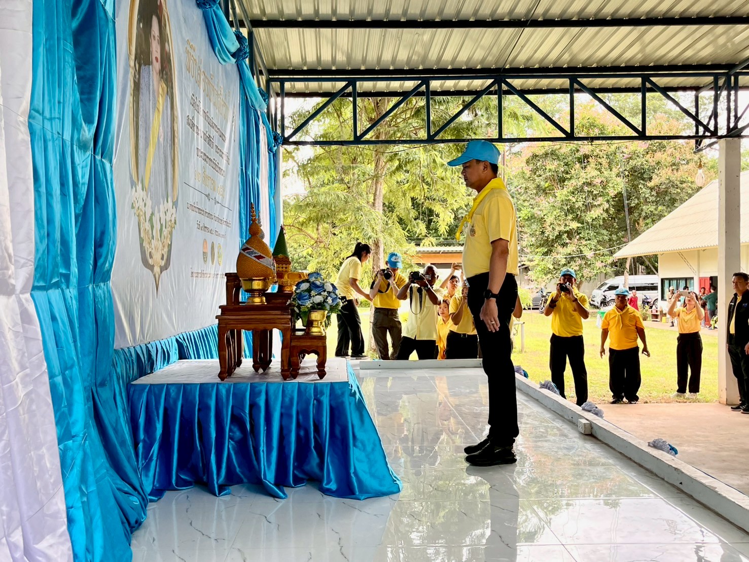 พิธีปล่อยพันธุ์สัตว์น้ำเนื่องในโอกาสวันเฉลิมพระชนมพรรษา สมเด็จพระนางเจ้าสิริกิติ์ พระบรมราชินีนาถ พระบรมราชชนนีพันปีหลวง จำนวน 200,000 ตัว