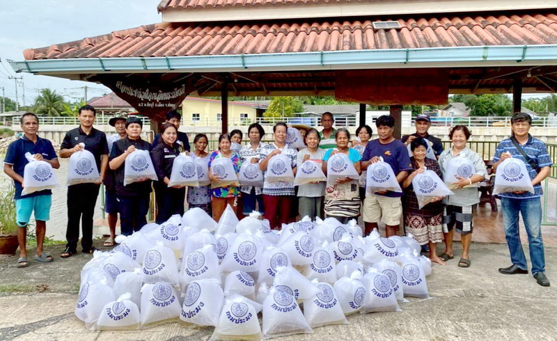 ร่วมปล่อยพันธุ์ปลา ลงสู่คลองอ้ายใหญ่ อ.เมือง จ.พัทลุง