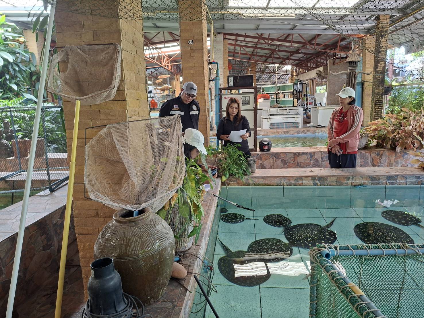 ศปจ.นครสวรรค์  ร่วมเป็นคณะกรรมการในการตรวจสอบสถานที่และความพร้อมของสถานเพาะพันธุ์สัตว์ป่าที่เป็นสัตว์น้ำตามบัญชีแนบท้ายอนุสัญญาว่าด้วยการค้าระหว่างประเทศซึ่งชนิดสัตว์ป่าและพืชป่าที่ใกล้สูญพันธุ์ CITES