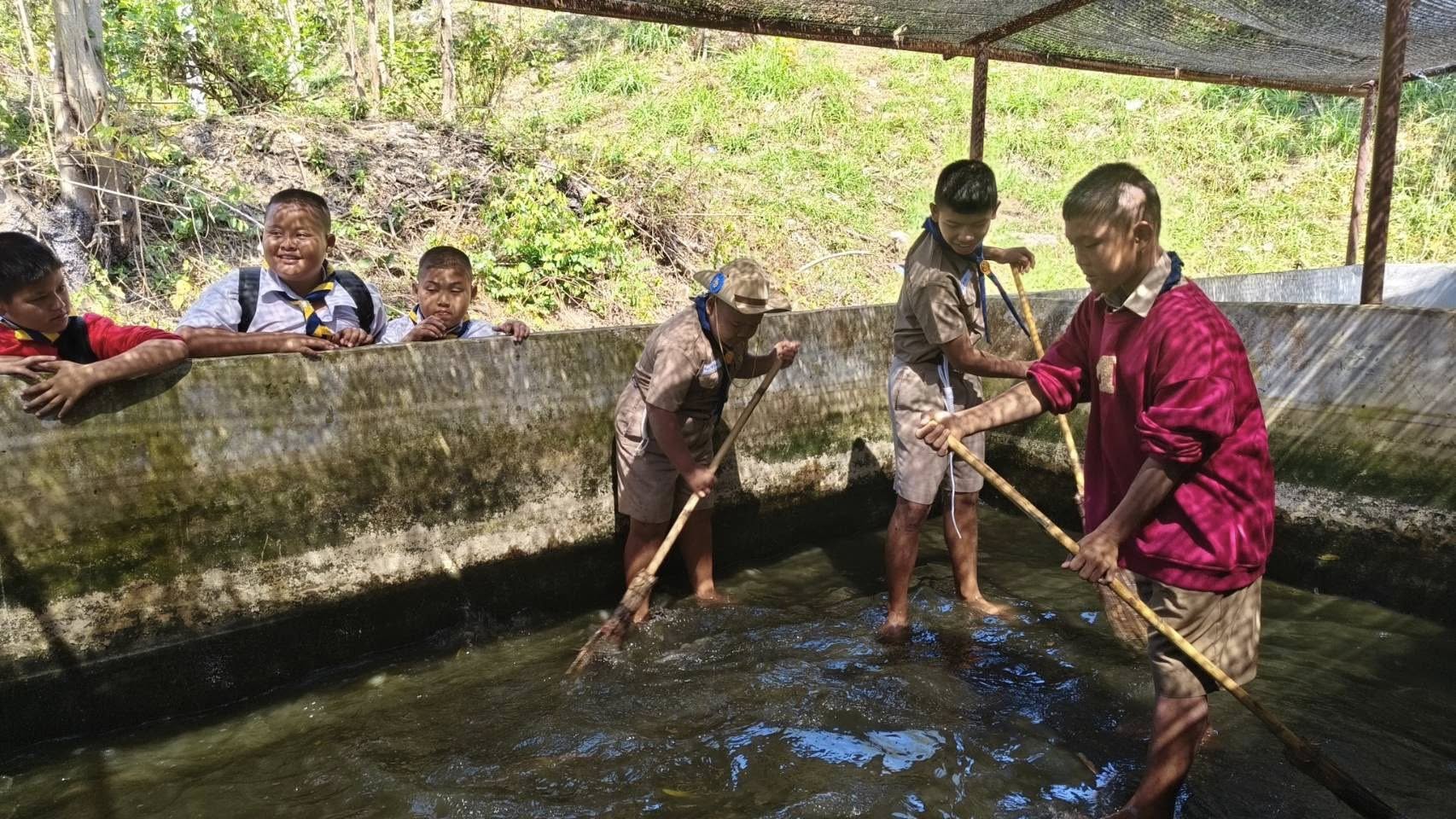 ลงพื้นที่ดำเนินงานโครงการฟาร์มตัวอย่างตามแนวพระราชดำริบ้านบ่อหวี จังหวัดราชบุรี ประจำปีงบประมาณ พ.ศ. 2569..คลิก