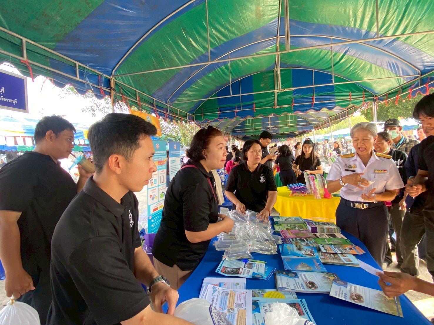 ร่วมจัดกิจกรรมออกให้บริการประชาชนในโครงการปกป้องและเชิดชูสถาบันพระมหากษัตริย์และหน่วยบำบัดทุกข์บำรุงสุขสร้างรอยยิ้มให้ประชาชนจังหวัดราชบุรี (จังหวัดเคลื่อนที่) อำเภอสวนผึ้ง